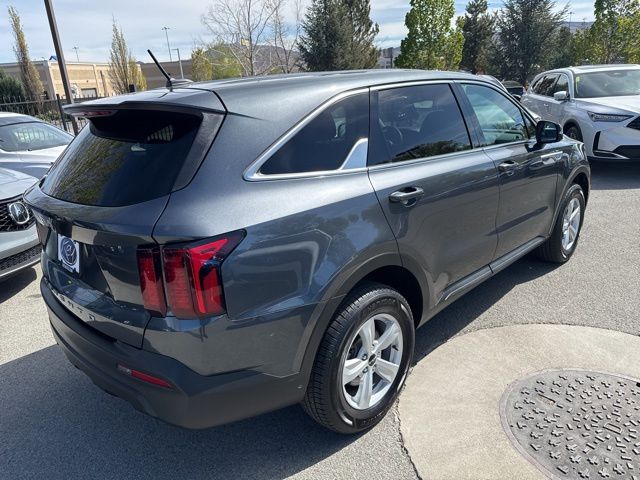 2022 Kia Sorento 5