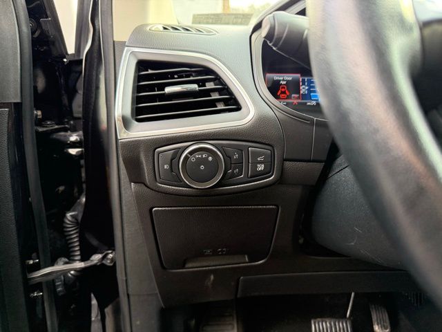 2022 Ford Edge Titanium - Photo 13