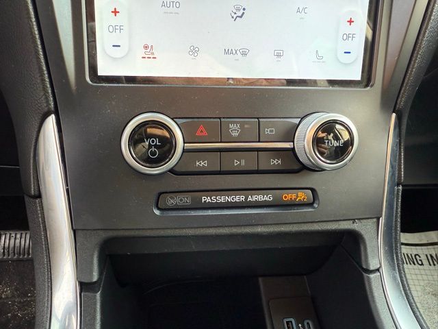 2022 Ford Edge Titanium - Photo 18