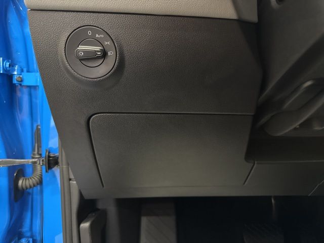 2023 Volkswagen Taos 26