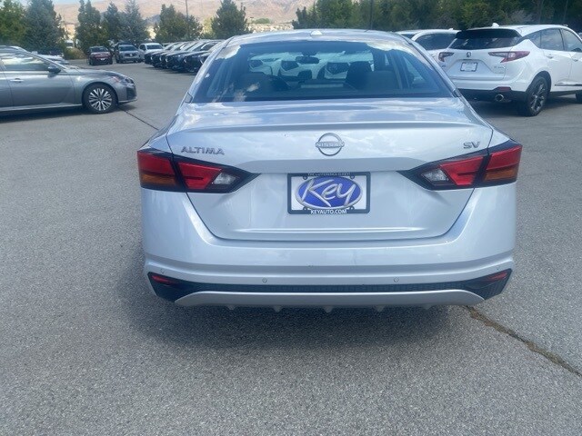 2023 Nissan Altima 2.5 SV photo 4