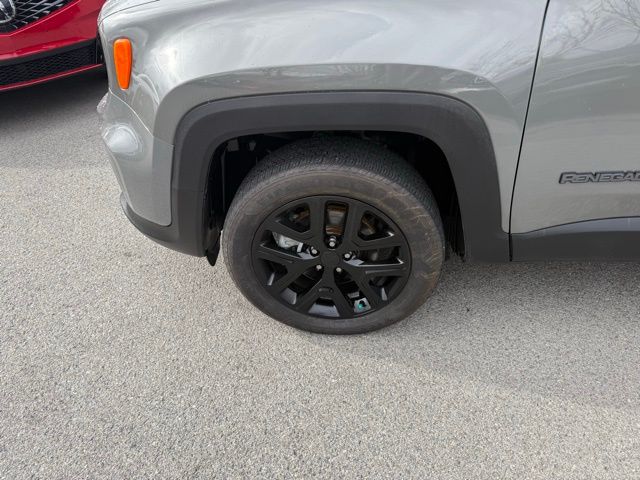2022 Jeep Renegade Altitude - Photo 12