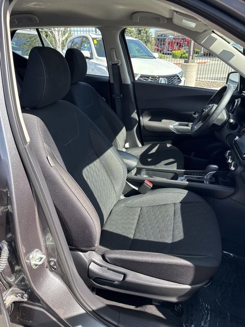 2024 Nissan Kicks SV - Photo 25