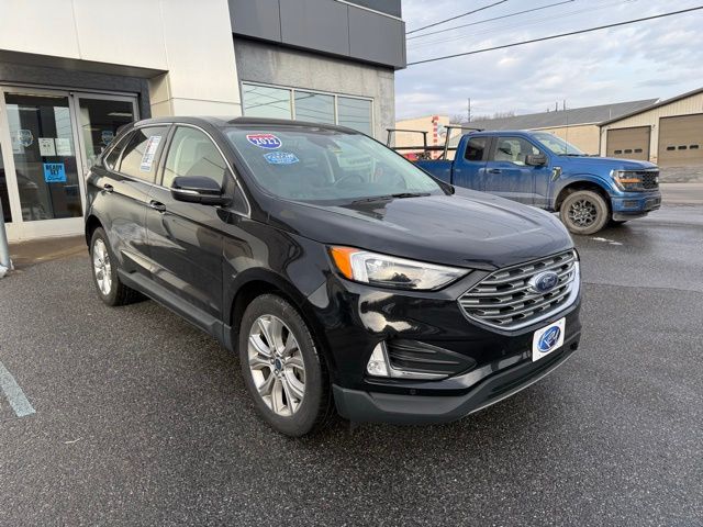 2022 Ford Edge