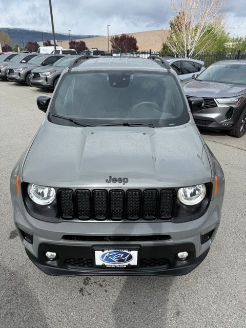 2022 Jeep Renegade Altitude - Photo 8