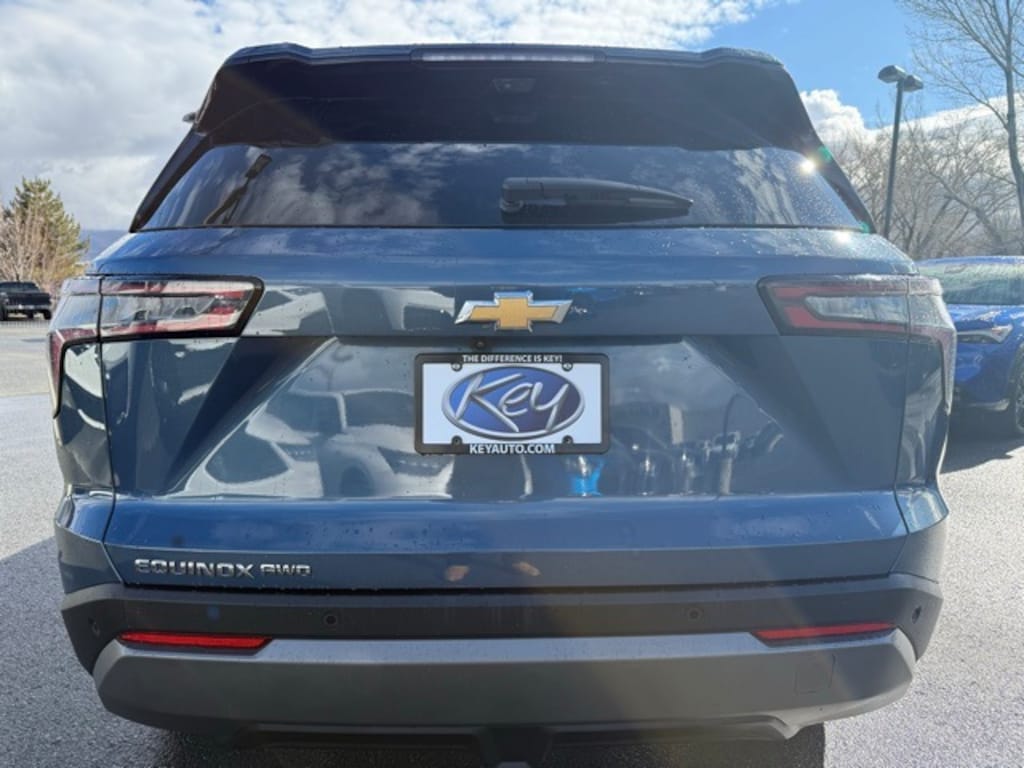 Used 2025 Chevrolet Equinox LT SUV