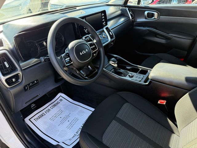 2023 Kia Sorento 11