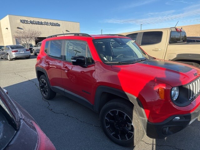2023 Jeep Renegade Latitude photo 4