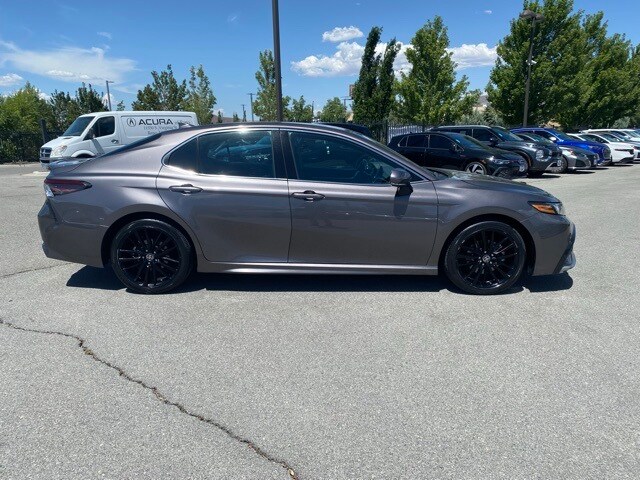 2023 Toyota Camry XSE photo 4