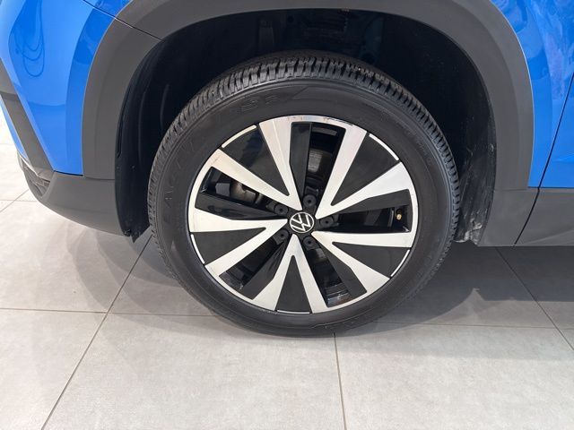 2023 Volkswagen Taos 12