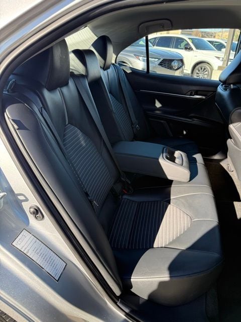 2024 Toyota Camry SE - Photo 17