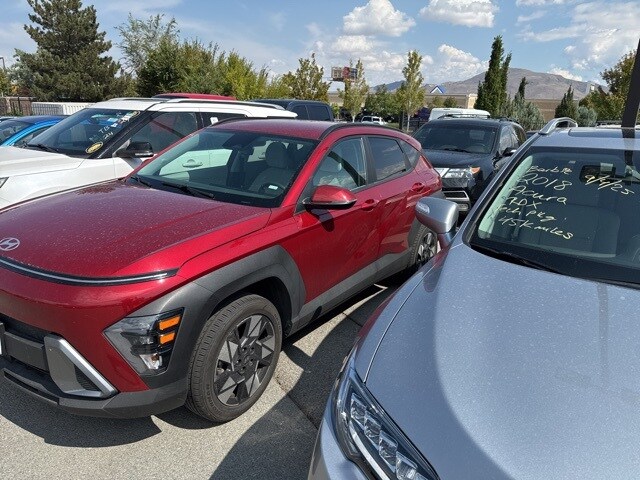 2024 Hyundai Kona SEL photo 3