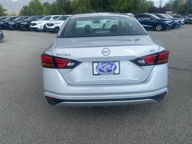 2023 Nissan Altima 2.5 SV photo 4