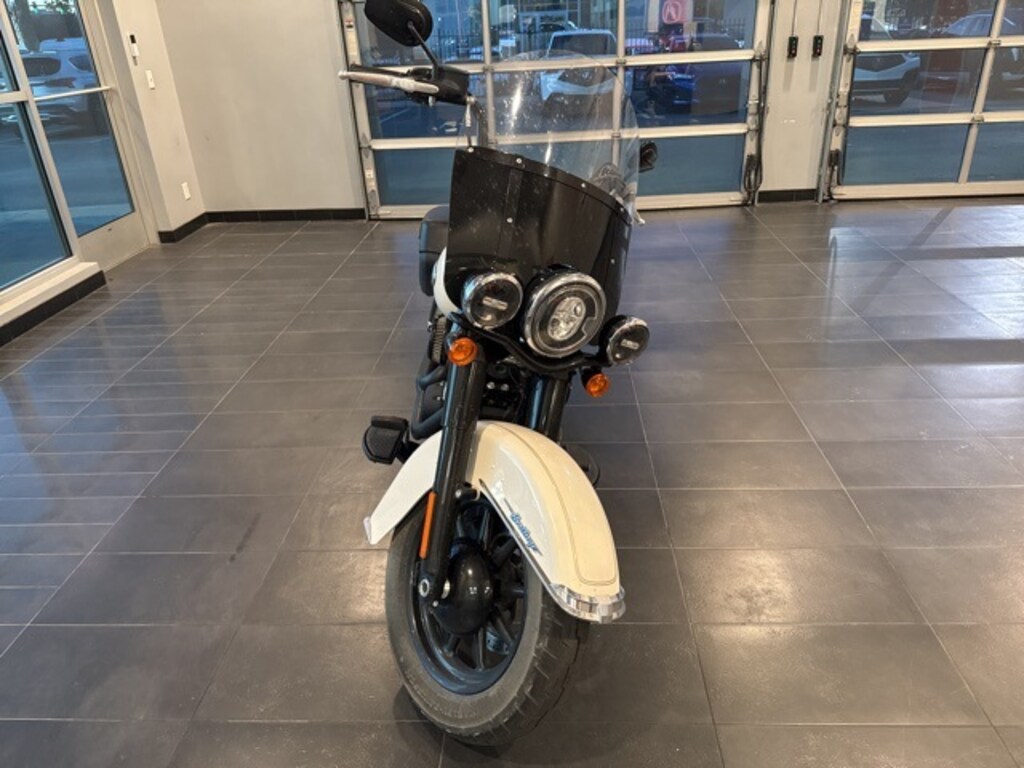 Used 2022 Harley-Davidson Motorcycle