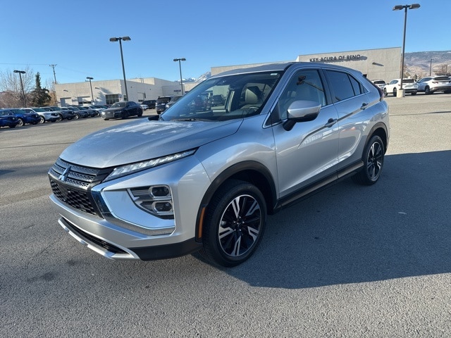 2024 Mitsubishi Eclipse Cross SE's photo