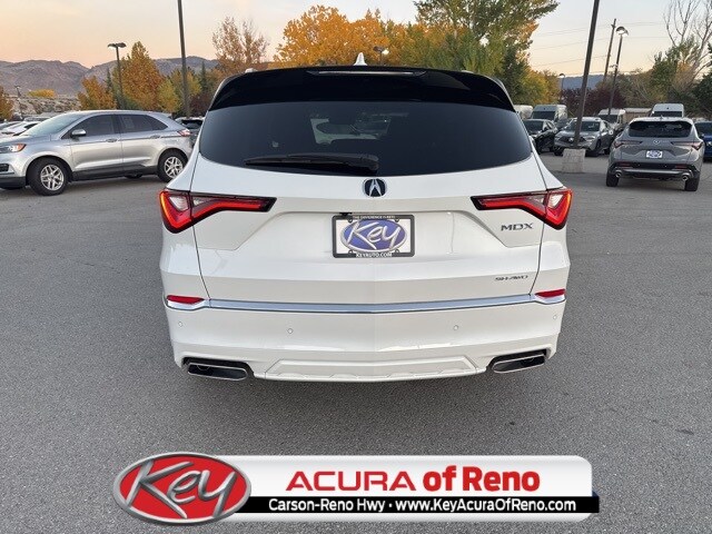 2026 Acura MDX SH-AWD Advance photo 4