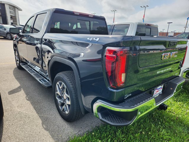 2026 Gmc Sierra 1500 SLT photo 4