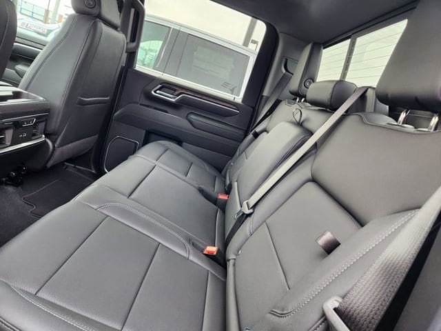 2026 GMC Sierra 2500HD SLT - Photo 8