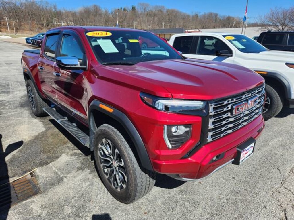 Used 2024 GMC Canyon Denali Truck