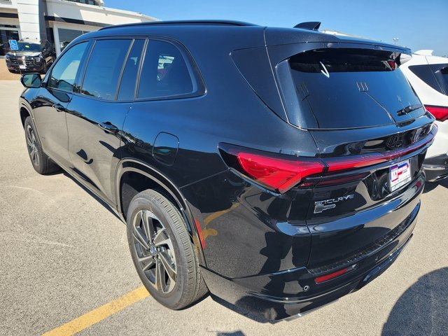 2026 Buick Enclave Sport Touring photo 4