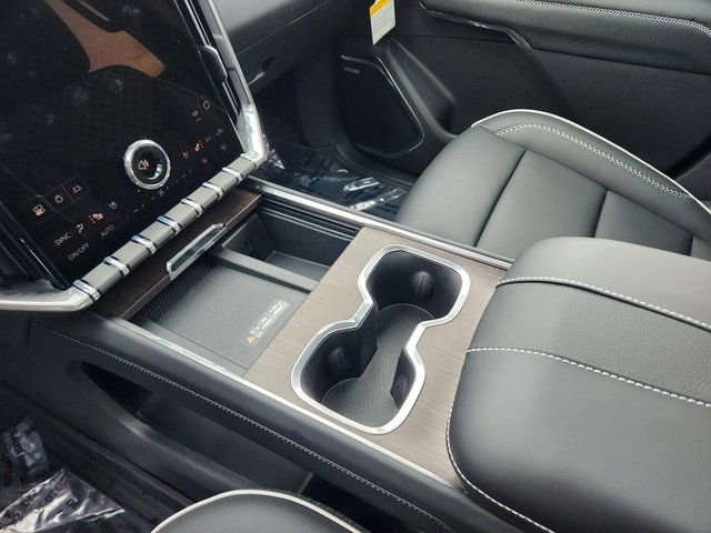2026 GMC Acadia Denali - Photo 17