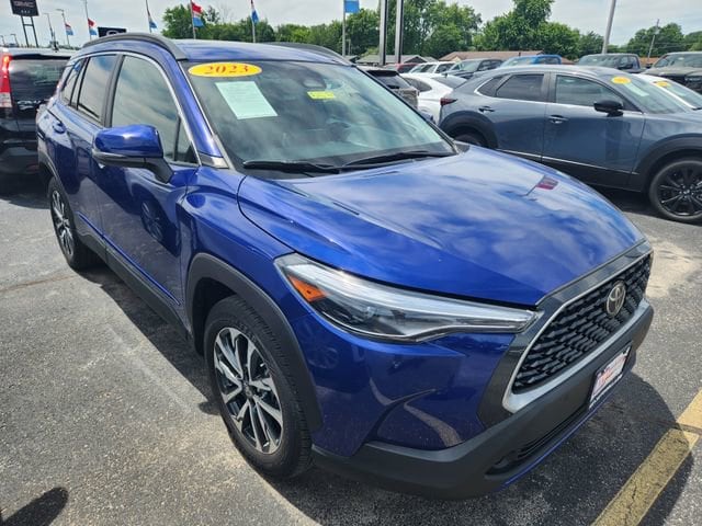 2023 Toyota Corolla Cross XLE AWD's photo