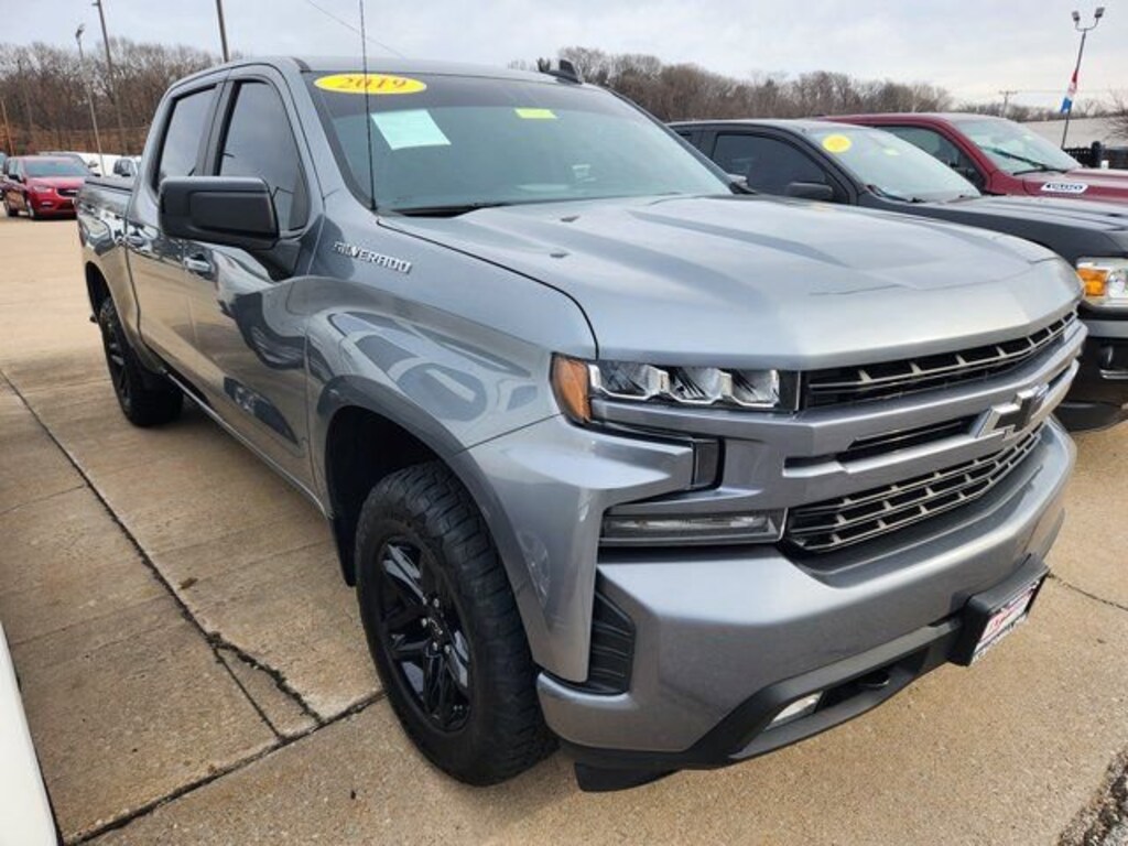 Used 2019 Chevrolet Silverado 1500 RST Truck