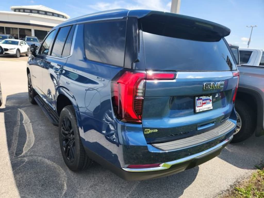 New 2026 GMC Yukon Elevation SUV