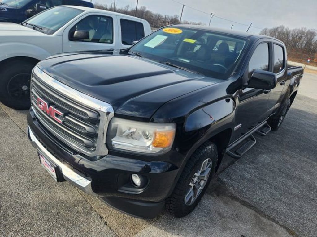 Used 2016 GMC Canyon 4WD SLE Truck