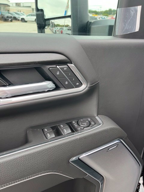 2026 GMC Sierra 3500HD Denali - Photo 16