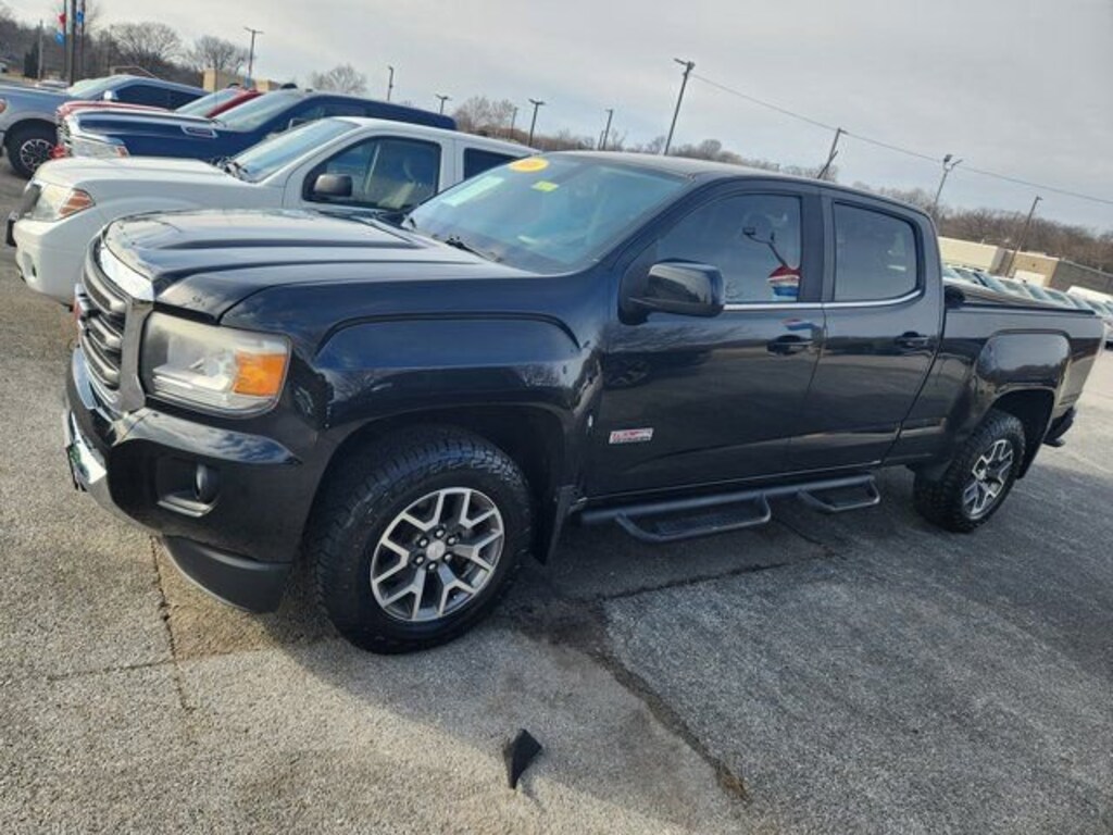 Used 2016 GMC Canyon 4WD SLE Truck