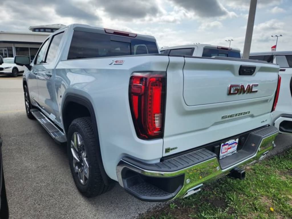 New 2026 GMC Sierra 1500 SLT Truck