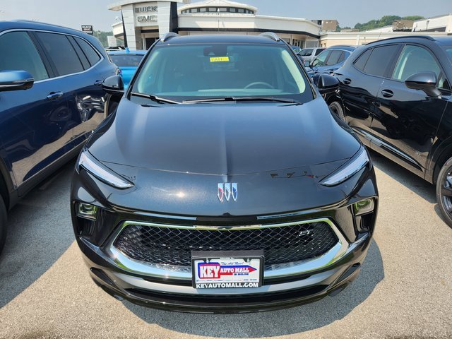 2026 Buick Encore GX Sport Touring photo 2