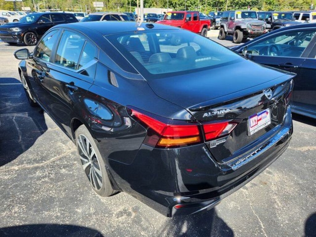 Used 2021 Nissan Altima 2.5 SR