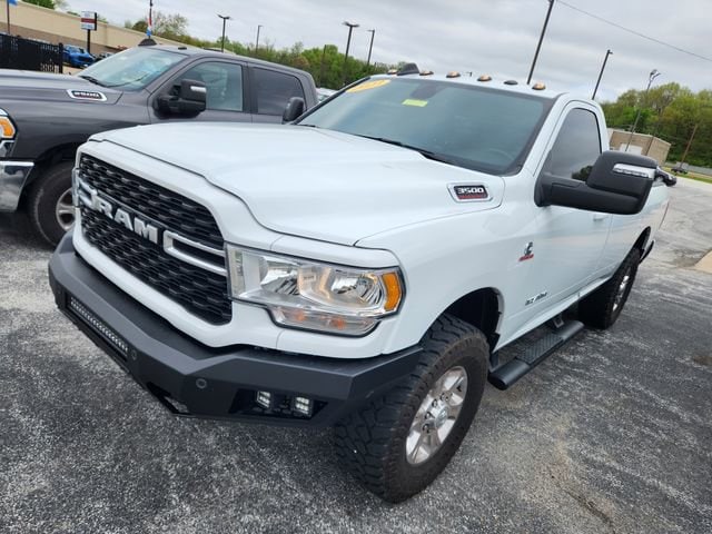 2023 RAM 3500 Big Horn 4X4 Regular cab's photo