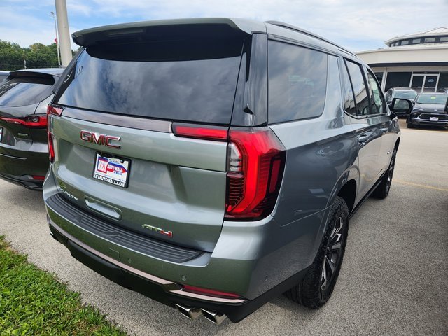 2025 Gmc Yukon AT4 Ultimate photo 3