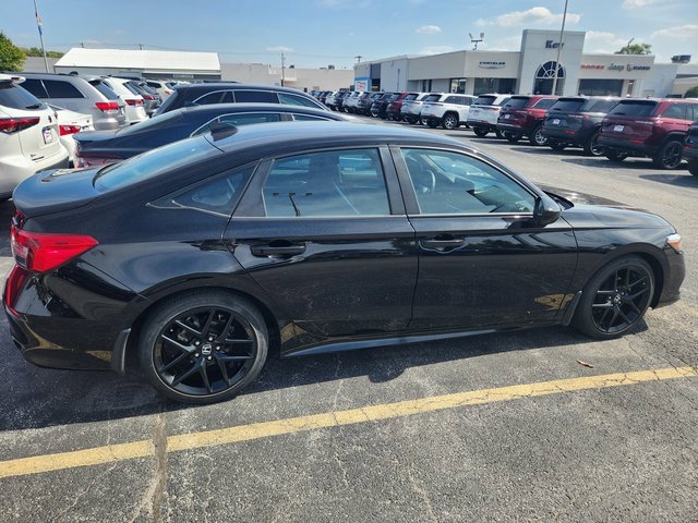 2022 Honda Civic Sport photo 3