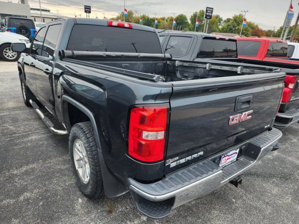 Used 2018 GMC Sierra 1500 SLE Truck