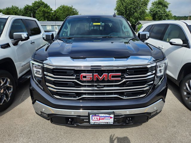 2026 Gmc Sierra 1500 SLT photo 2