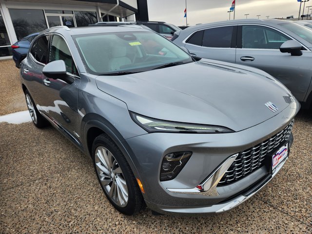 2026 Buick Envision Avenir's photo