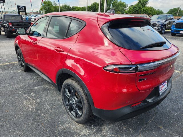 2024 Dodge Hornet GT photo 4