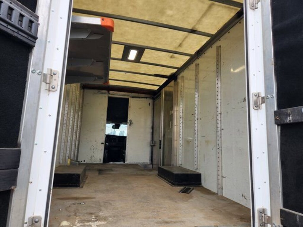 Used 2021 Chevrolet Express Cutaway 3500 Cutaway Van