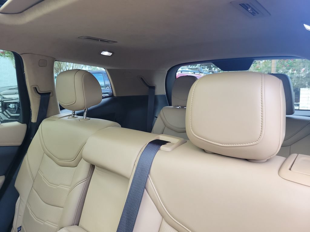 2023 Cadillac XT6 Sport - Photo 18