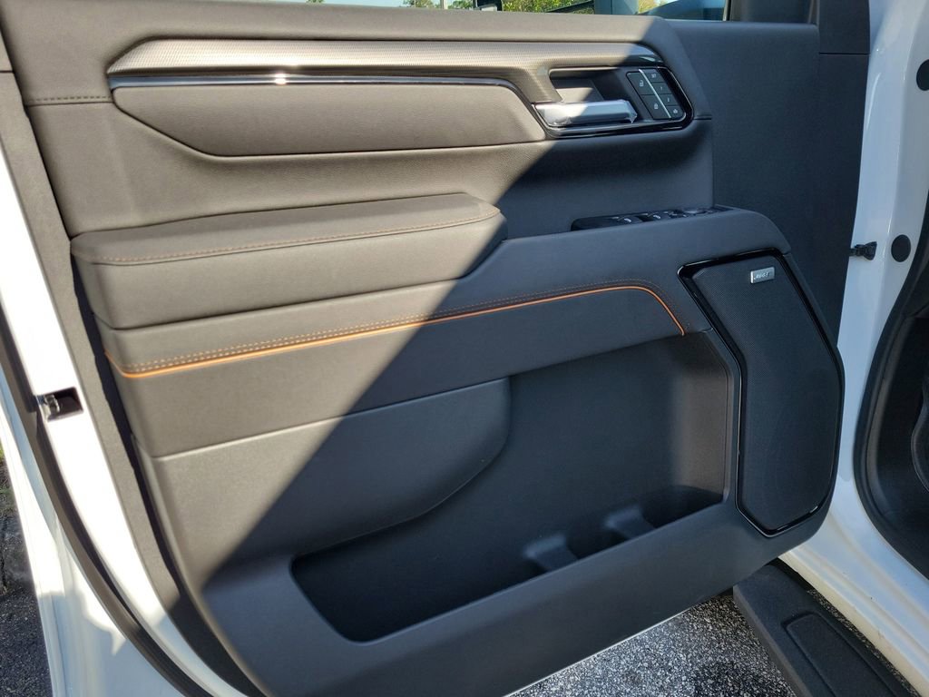 2026 GMC Sierra 3500HD AT4 - Photo 18