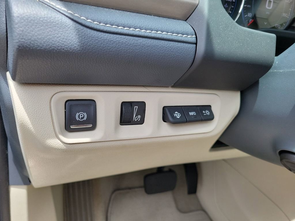 2023 GMC Acadia Denali - Photo 28