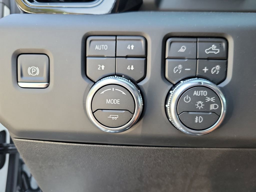 2026 GMC Sierra 3500HD AT4 - Photo 20