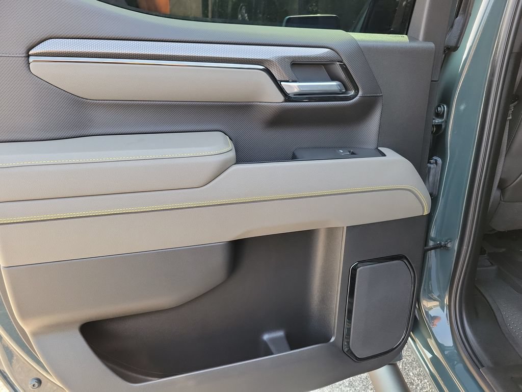2026 Chevrolet Silverado 1500 ZR2 - Photo 30
