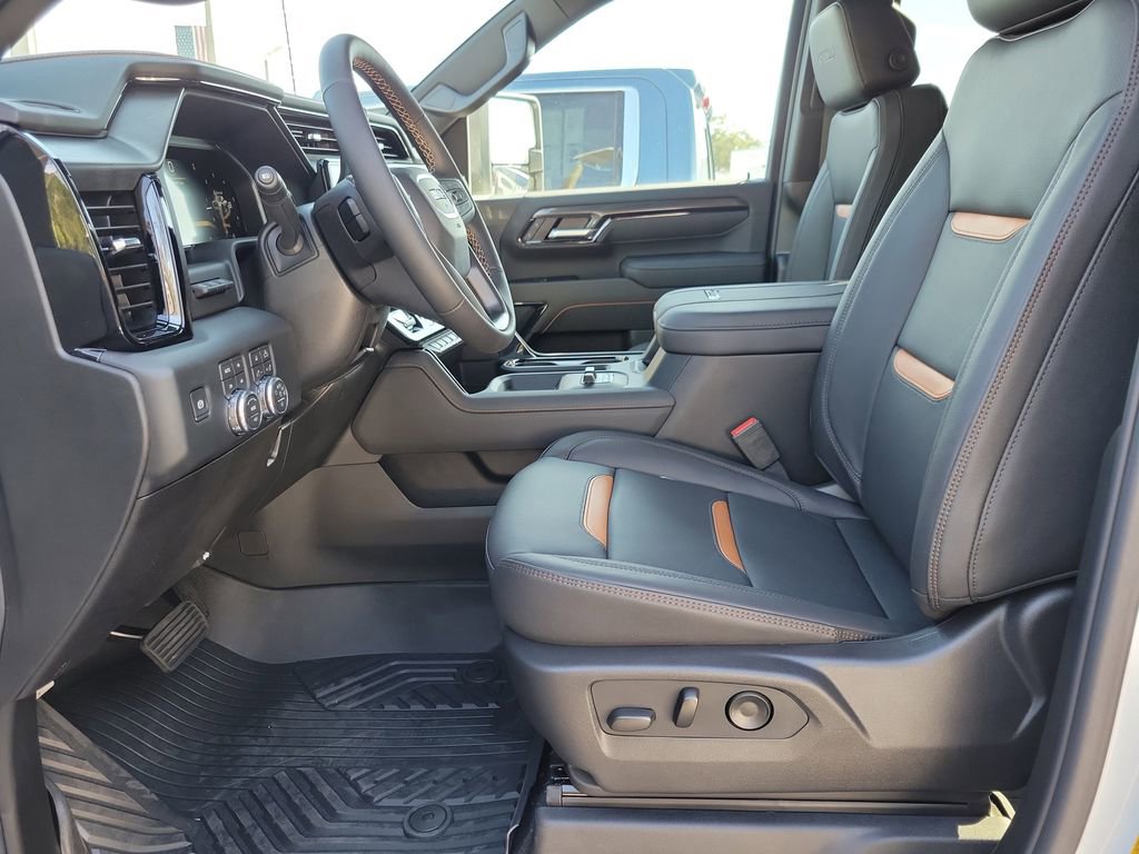 2026 GMC Sierra 3500HD AT4 - Photo 15