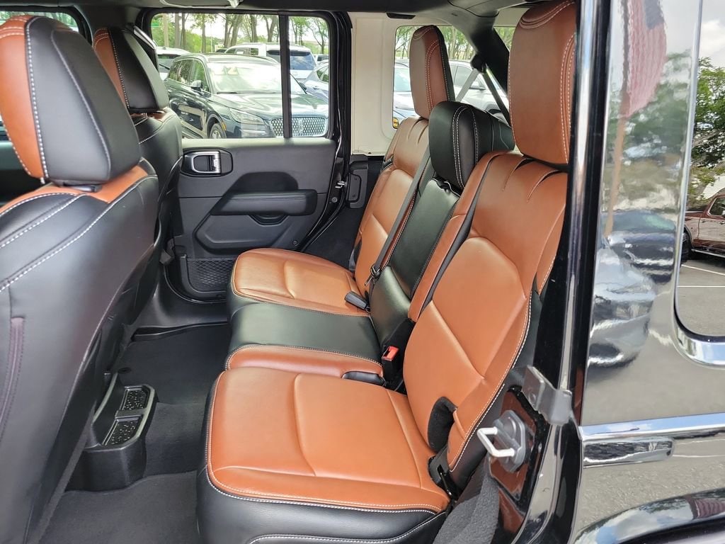 2020 Jeep Wrangler Unlimited Sahara Altitude - Photo 12