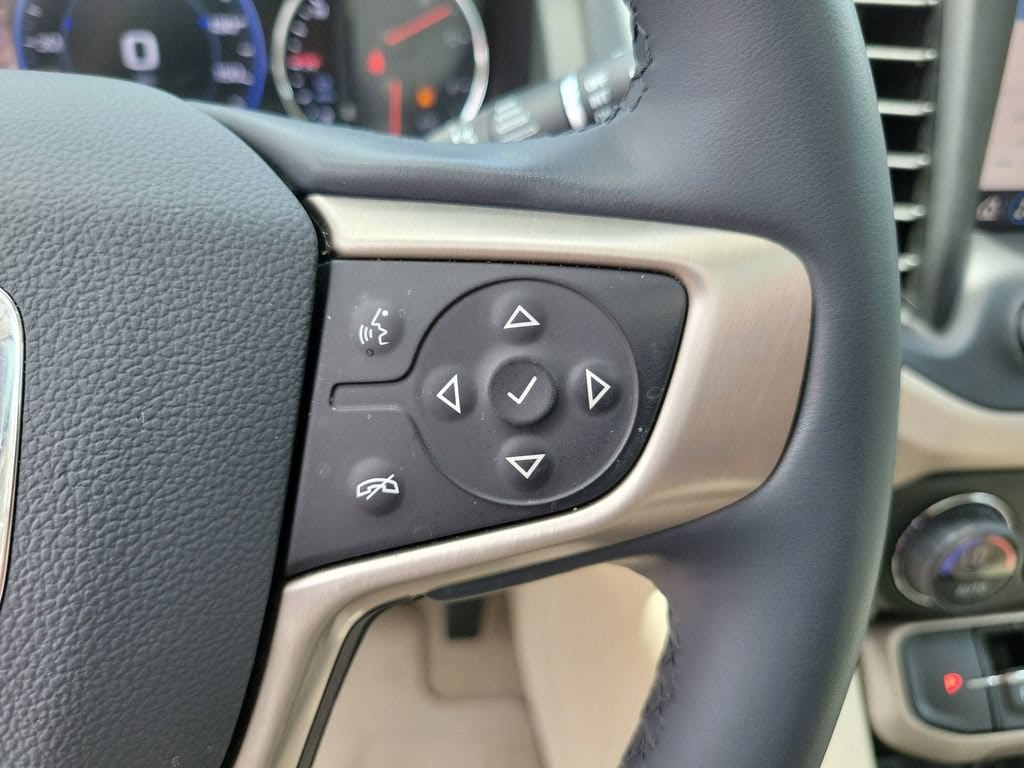 2023 GMC Acadia Denali - Photo 31